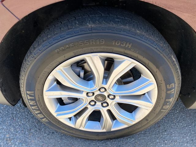 2023 Ford Edge Titanium