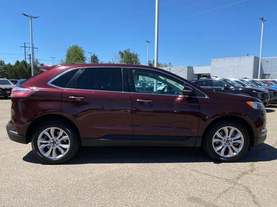 2023 Ford Edge Titanium
