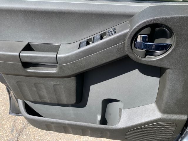 2015 Nissan Xterra S