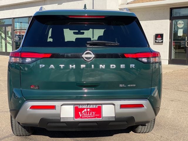2025 Nissan Pathfinder SL