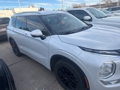 2022 Mitsubishi Outlander SEL