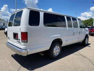 2013 Ford E-350SD XLT