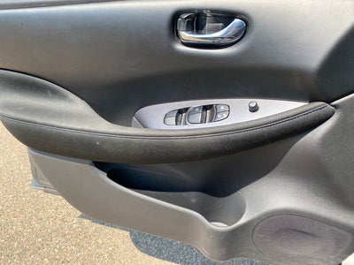 2025 Nissan Leaf S