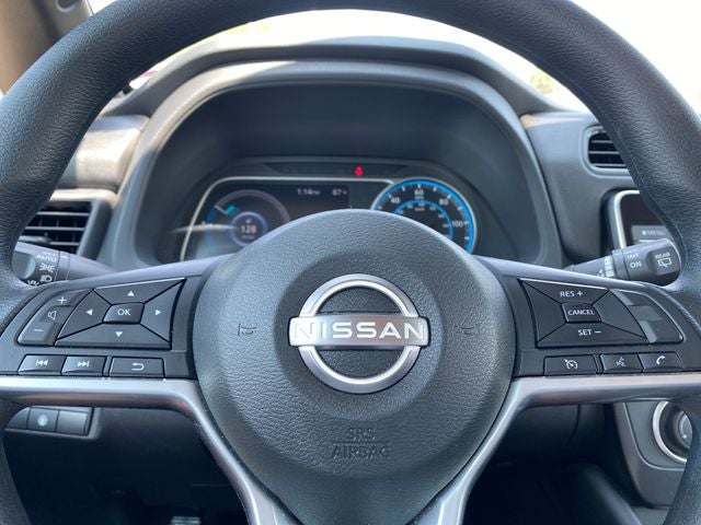 2025 Nissan Leaf S