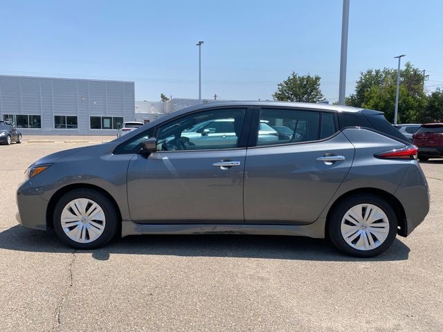 2025 Nissan Leaf S