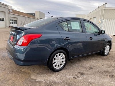 2015 Nissan Versa 1.6 S Plus