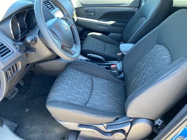 2027 Mitsubishi Outlander Sport Base