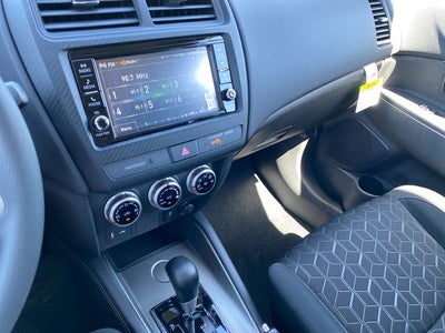 2027 Mitsubishi Outlander Sport Base