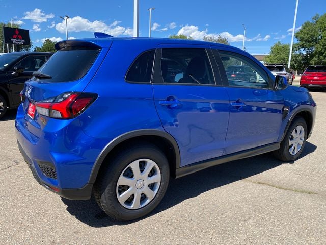 2027 Mitsubishi Outlander Sport Base