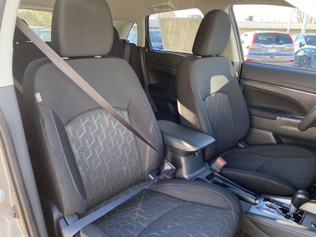 2026 Mitsubishi Outlander Sport 2.0 ES