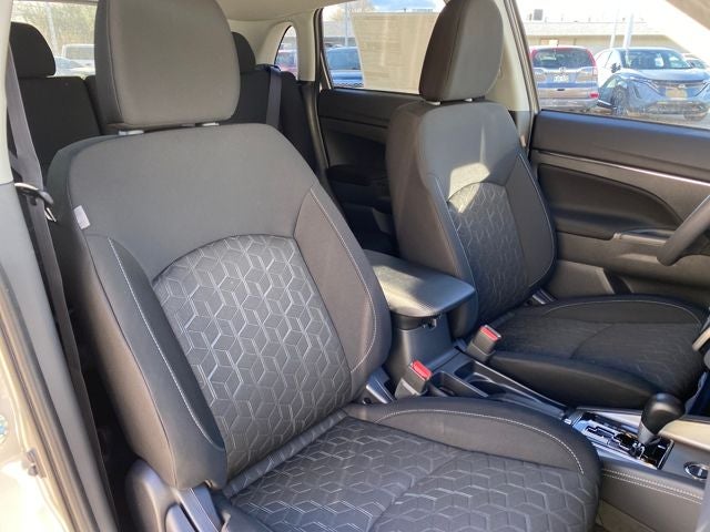 2026 Mitsubishi Outlander Sport 2.0 LE