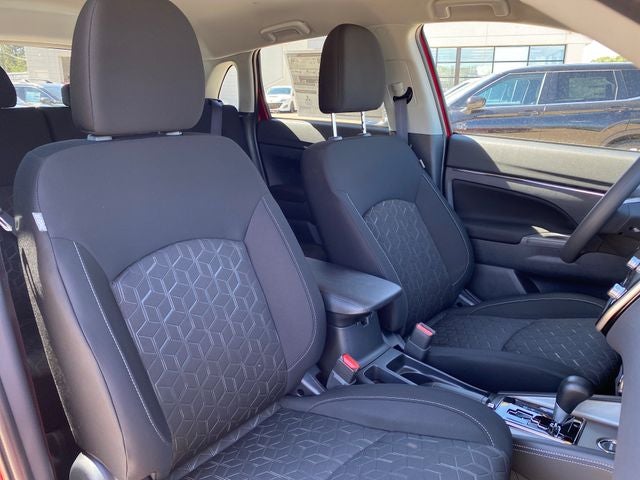 2027 Mitsubishi Outlander Sport 2.0 ES