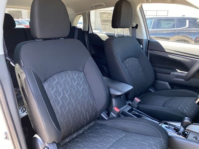 2027 Mitsubishi Outlander Sport 2.0 ES