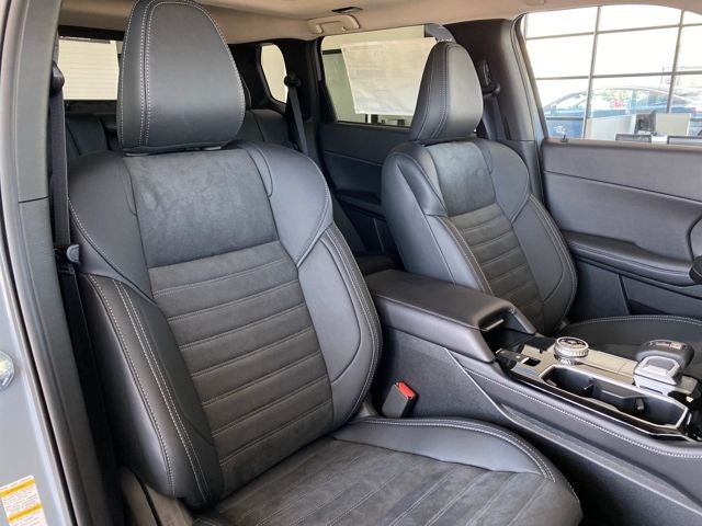 2025 Mitsubishi Outlander Trail Edition