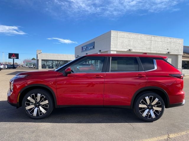 2026 Mitsubishi Outlander SE