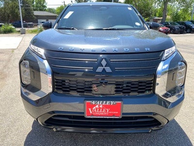 2026 Mitsubishi Outlander LE
