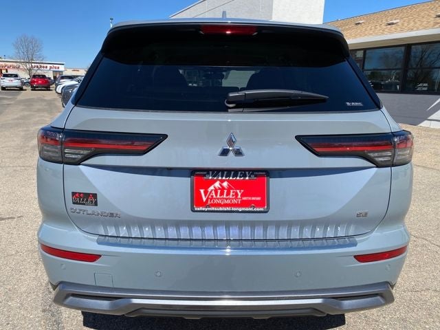 2026 Mitsubishi Outlander SE