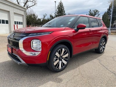 2026 Mitsubishi Outlander SE