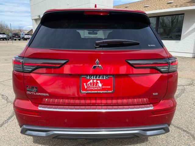 2026 Mitsubishi Outlander SE