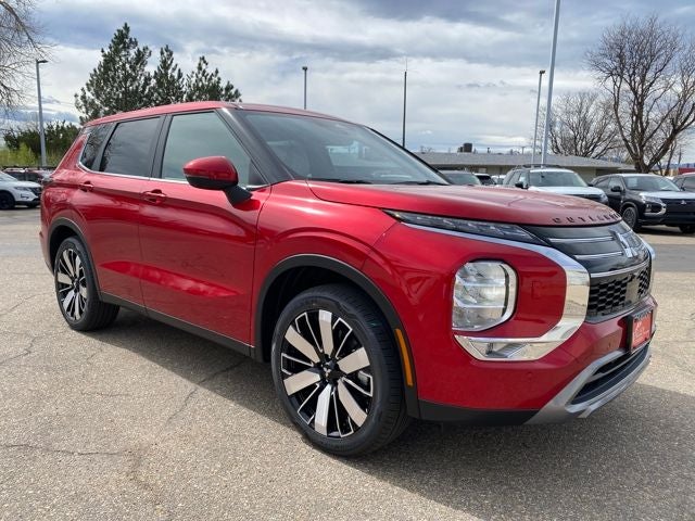 2026 Mitsubishi Outlander SE