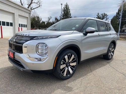 2026 Mitsubishi Outlander SE