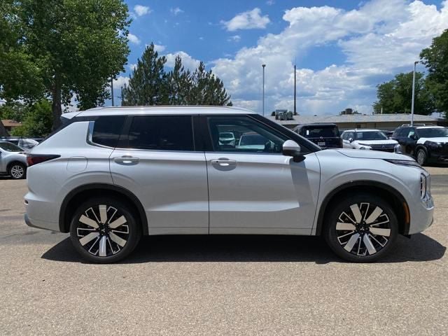 2025 Mitsubishi Outlander SEL