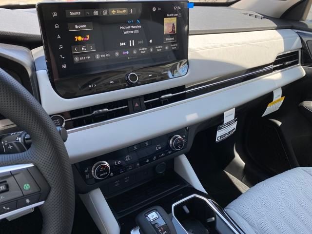 2025 Mitsubishi Outlander Platinum Edition