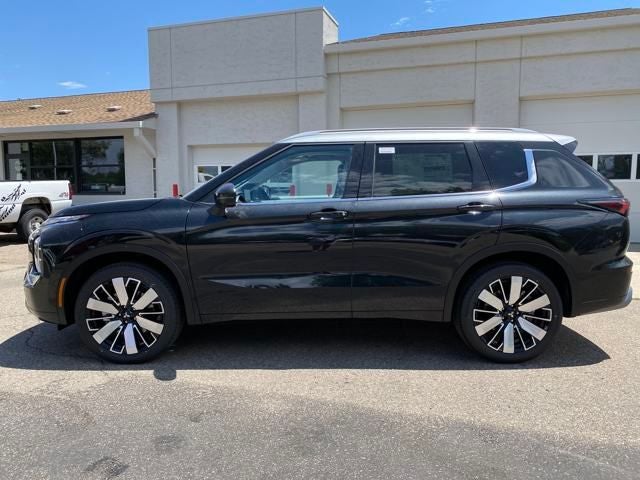 2025 Mitsubishi Outlander Platinum Edition