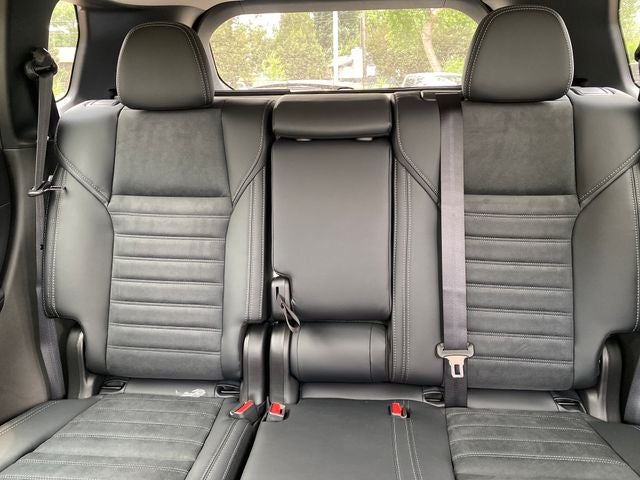 2026 Mitsubishi Outlander PHEV SE
