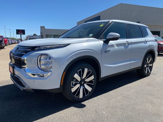 2026 Mitsubishi Outlander Plug-in Hybrid