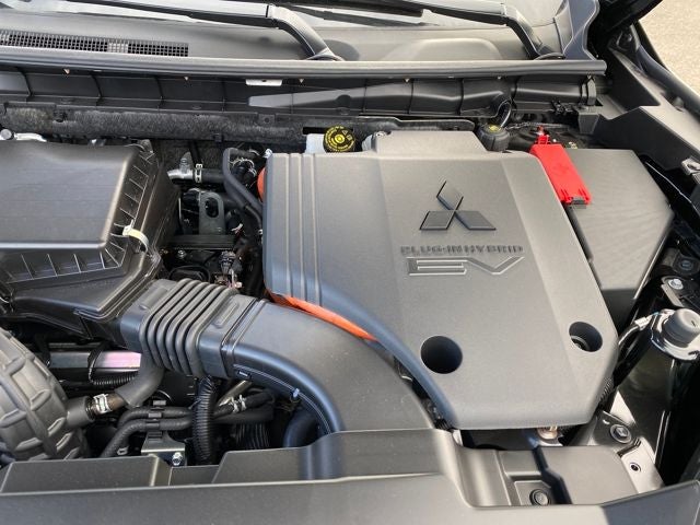 2025 Mitsubishi Outlander PHEV SE