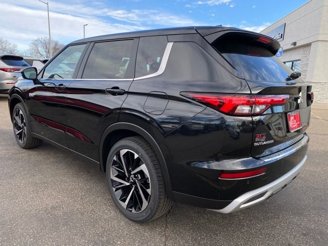 2025 Mitsubishi Outlander PHEV SE