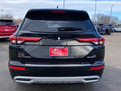 2025 Mitsubishi Outlander PHEV SE