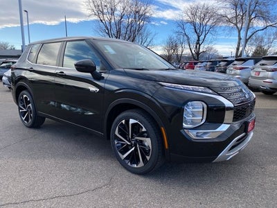 2025 Mitsubishi Outlander PHEV SE