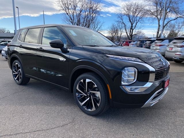 2025 Mitsubishi Outlander PHEV SE