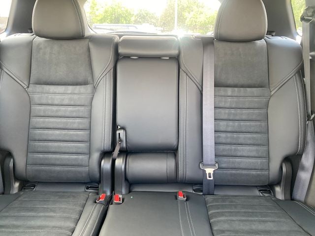 2026 Mitsubishi Outlander PHEV SE