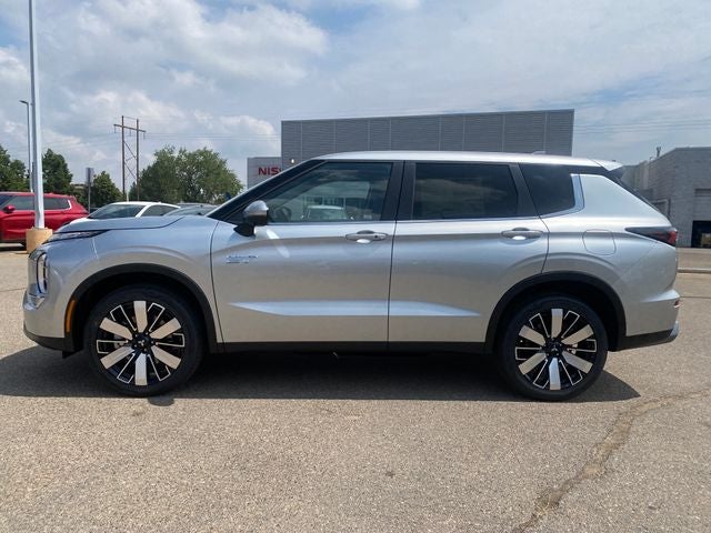 2026 Mitsubishi Outlander PHEV SE