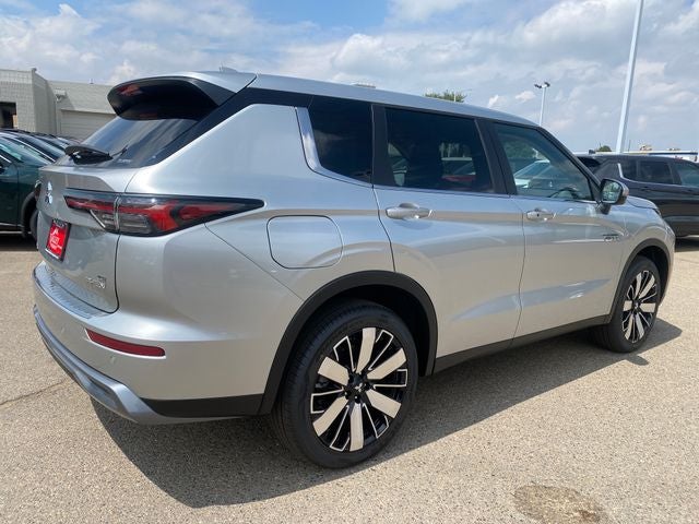 2026 Mitsubishi Outlander PHEV SE