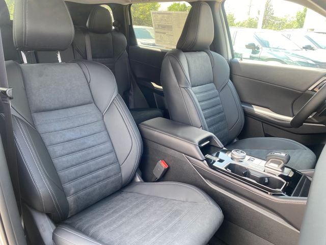 2026 Mitsubishi Outlander PHEV SE