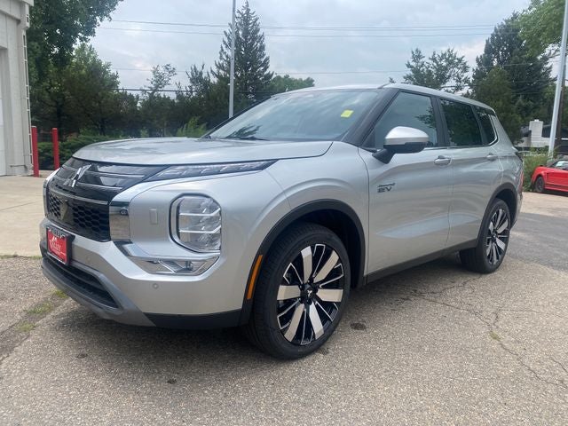 2026 Mitsubishi Outlander PHEV SE