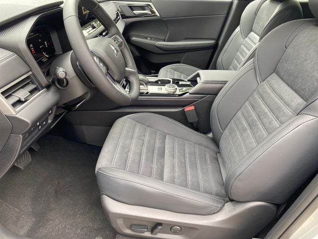 2026 Mitsubishi Outlander PHEV SE