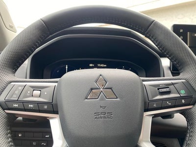 2026 Mitsubishi Outlander PHEV SE