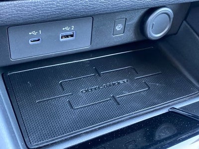 2025 Mitsubishi Outlander PHEV SE