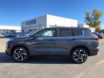 2025 Mitsubishi Outlander PHEV SE