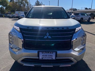 2025 Mitsubishi Outlander PHEV SE