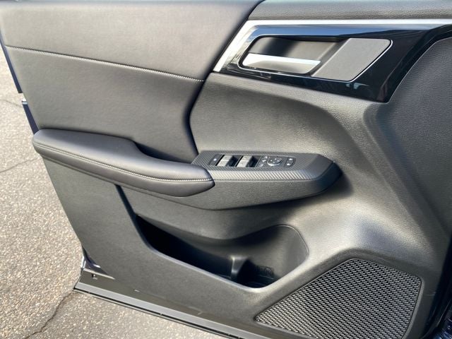 2025 Mitsubishi Outlander PHEV SE