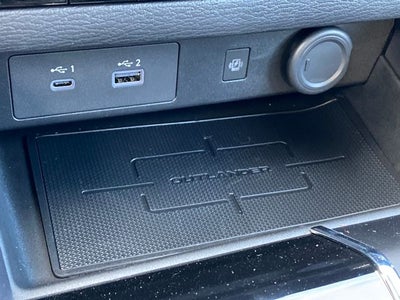 2025 Mitsubishi Outlander PHEV SE