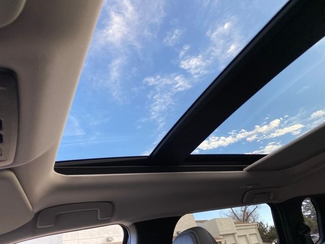 2025 Mitsubishi Outlander PHEV SE