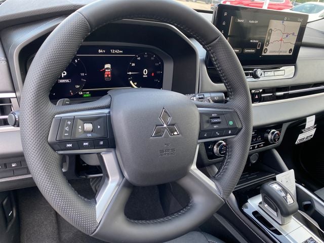 2026 Mitsubishi Outlander PHEV SE