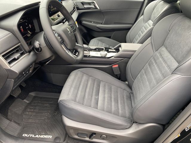 2026 Mitsubishi Outlander PHEV SE